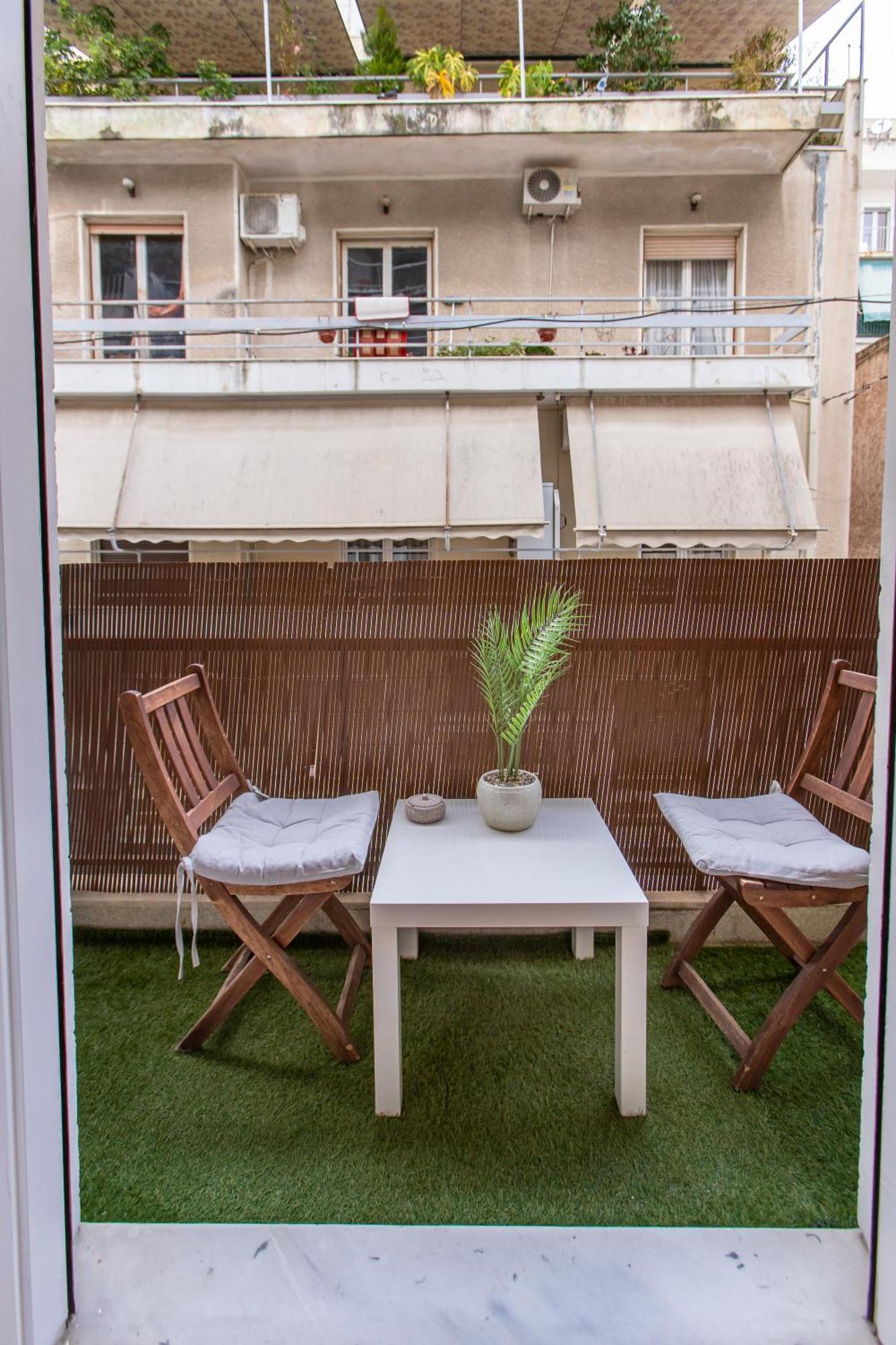 Historic Athens Getaway Apartment Екстериор снимка